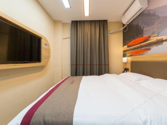 Hotel Thank Chain Songjiang District Yongfeng Road Store