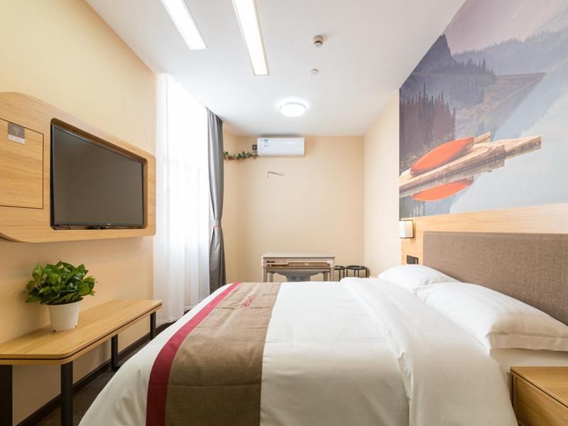 Hotel Thank Chain Songjiang District Yongfeng Road Store
